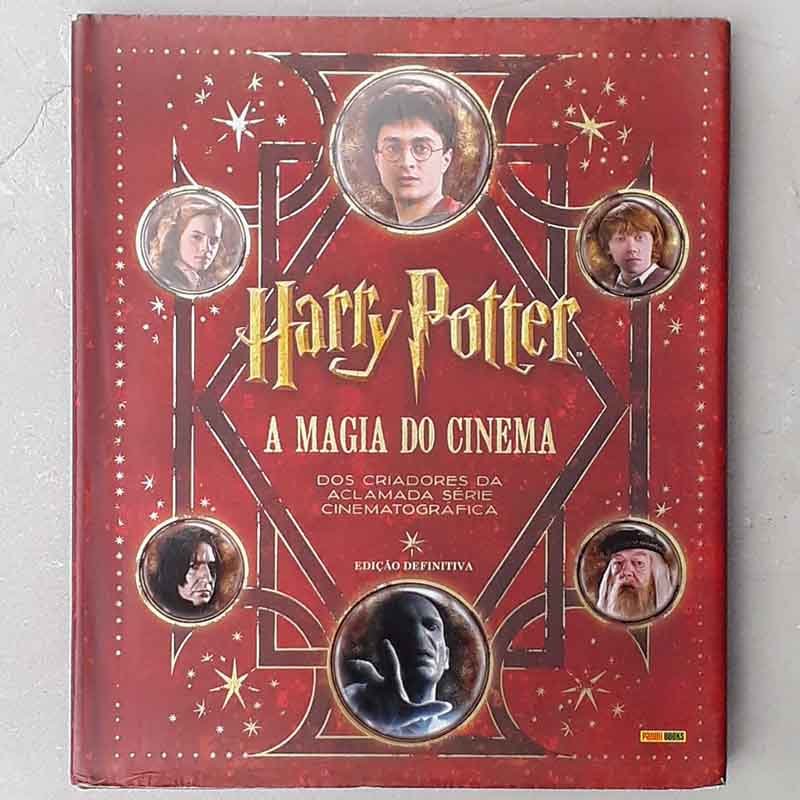 Foto do livro Harry Potter A Magia do Cinema Edição Definitiva.