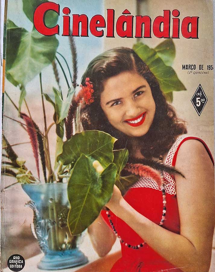 Cinelândia número 32.   Revistas antigas de cinema. Capa com Aurora Duarte.  Editora:  Rio Gráfica Editora.  Edição: Março/1954. 