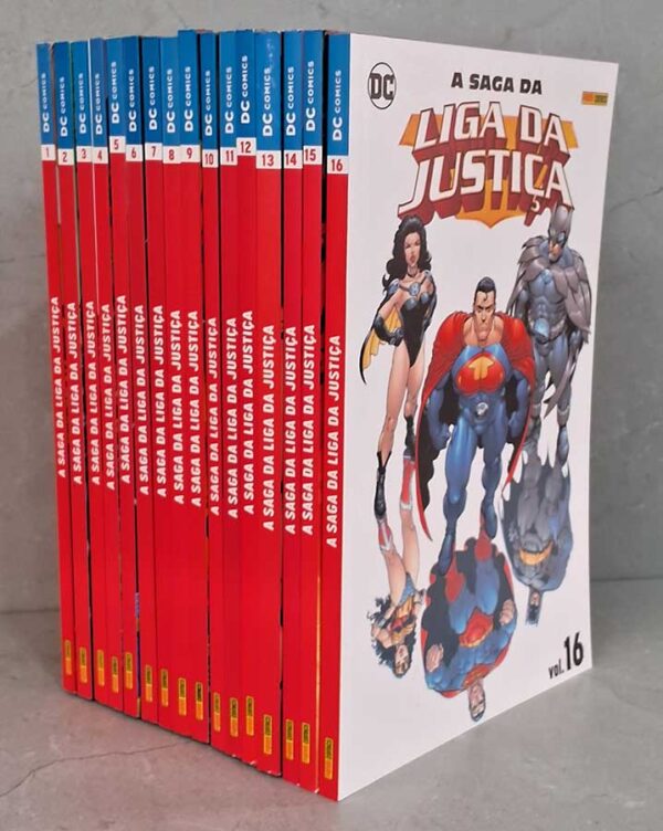 A Saga da Liga da Justiça: 16 Volumes.  Graphic Novels seminovos. Coleções completas.  Editora: Panini. 