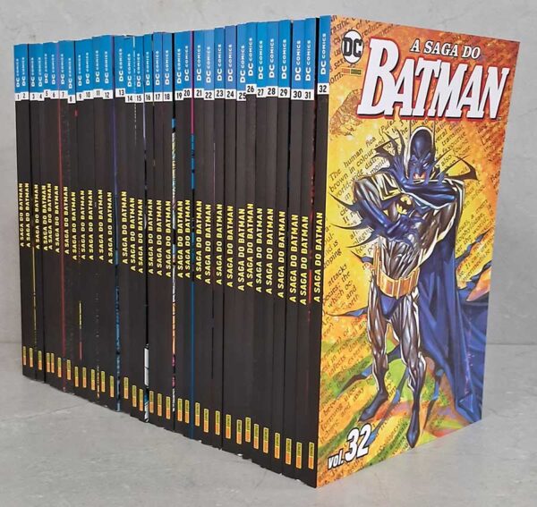 A Saga do Batman: Coleção Número 1 ao 32.  Graphic Novels seminovos.  Editora: Panini. 