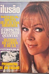 Revista Ilusão nº 114. Fotonovela completa: Prisioneira de um Engano.  Matérias com Sidney Poitier. Fotonovela com Pia Vaccarezza, Franco Derosa, Rita Fanelli e Pippo Cardillo.  Revistas antigas dos anos 60. 