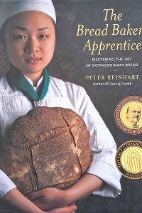 The Bread Baker's Apprentice. Mastering the art of extraordinary bread. Autor: Peter Reinhart.  O Aprendiz de Padeiro. Dominando a arte do pão extraordinário. 